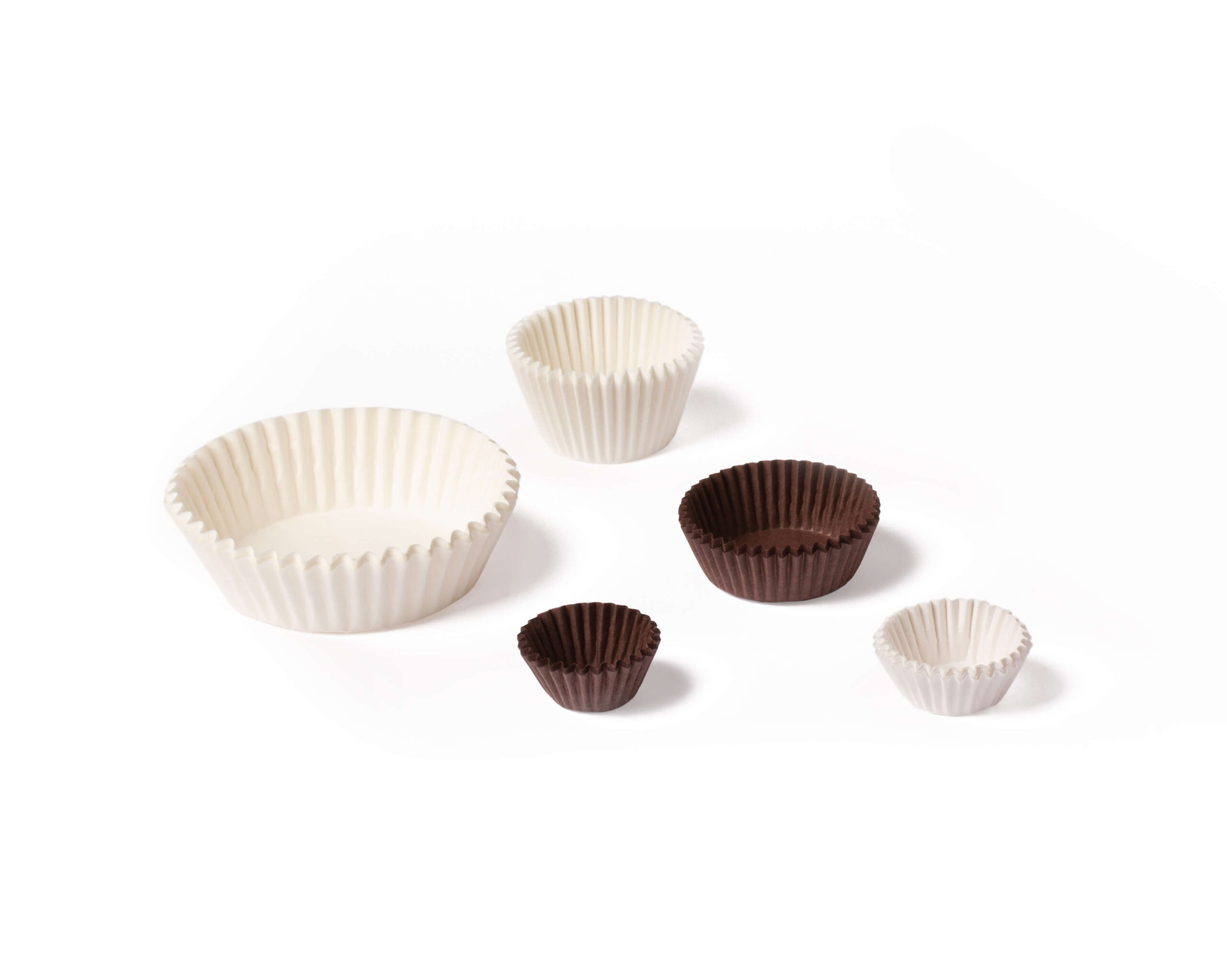 Round baking cups for industrial use